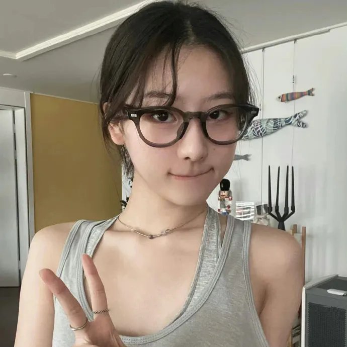 隔窗未了缘